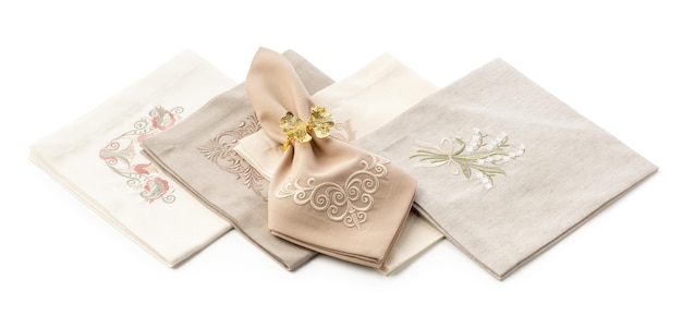 haftowane serwetki w zestawie